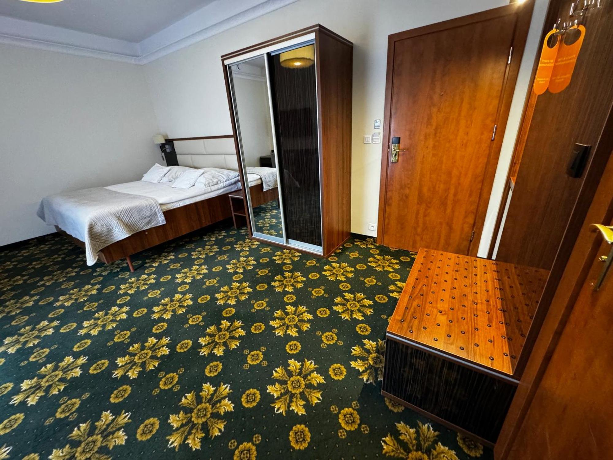 Hotel Spa Faltom Gdynia Румя Екстер'єр фото